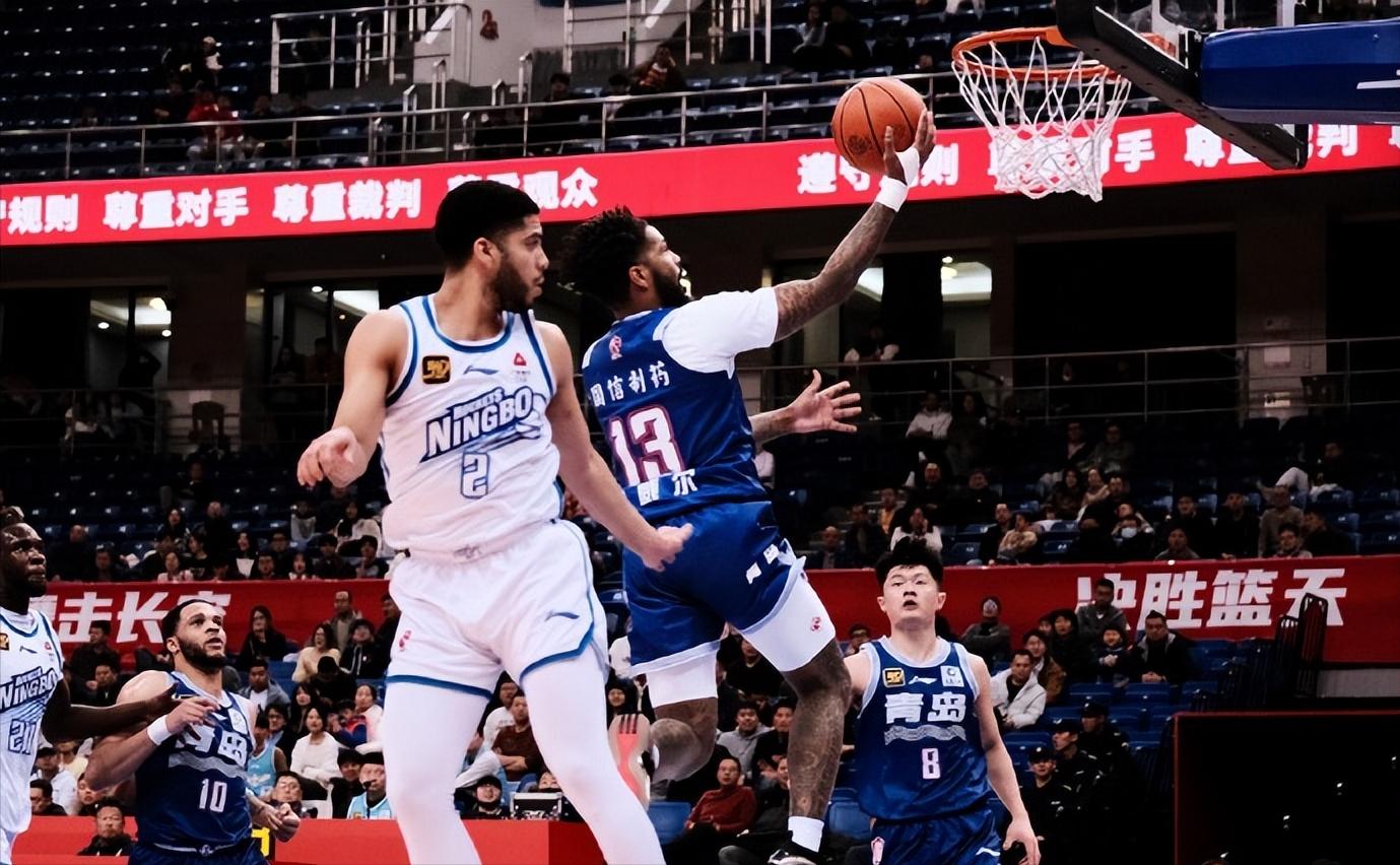 今夜那不勒斯调整名单以备NBA常规赛里程碑夜山东男篮回应争议之后，赛后纽约尼克斯备战CBA季后赛(今晚山东男篮直播视频直播)开云娱乐